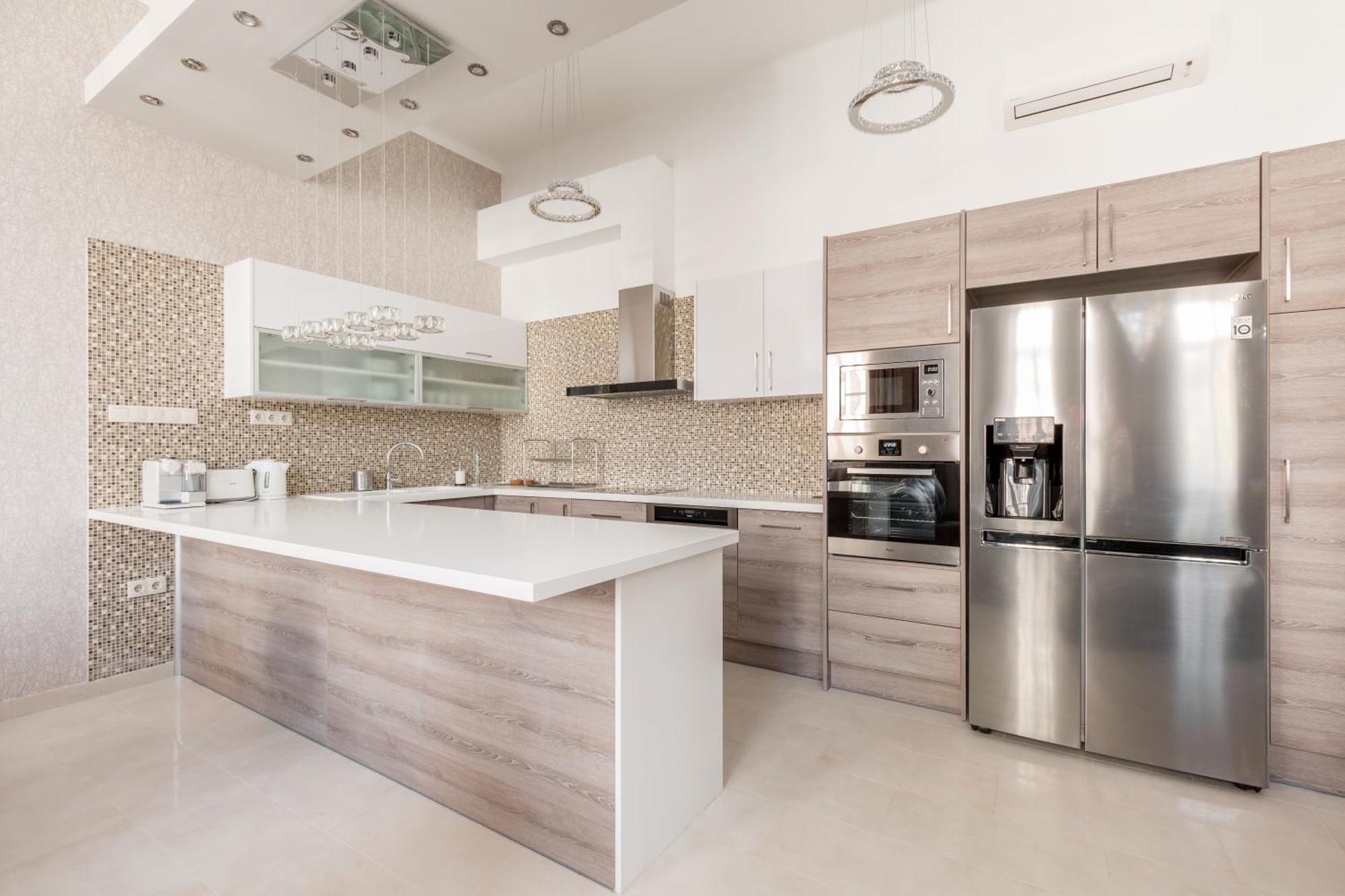 Apartment Luxury Dream At The Basilica 3br/2bath *