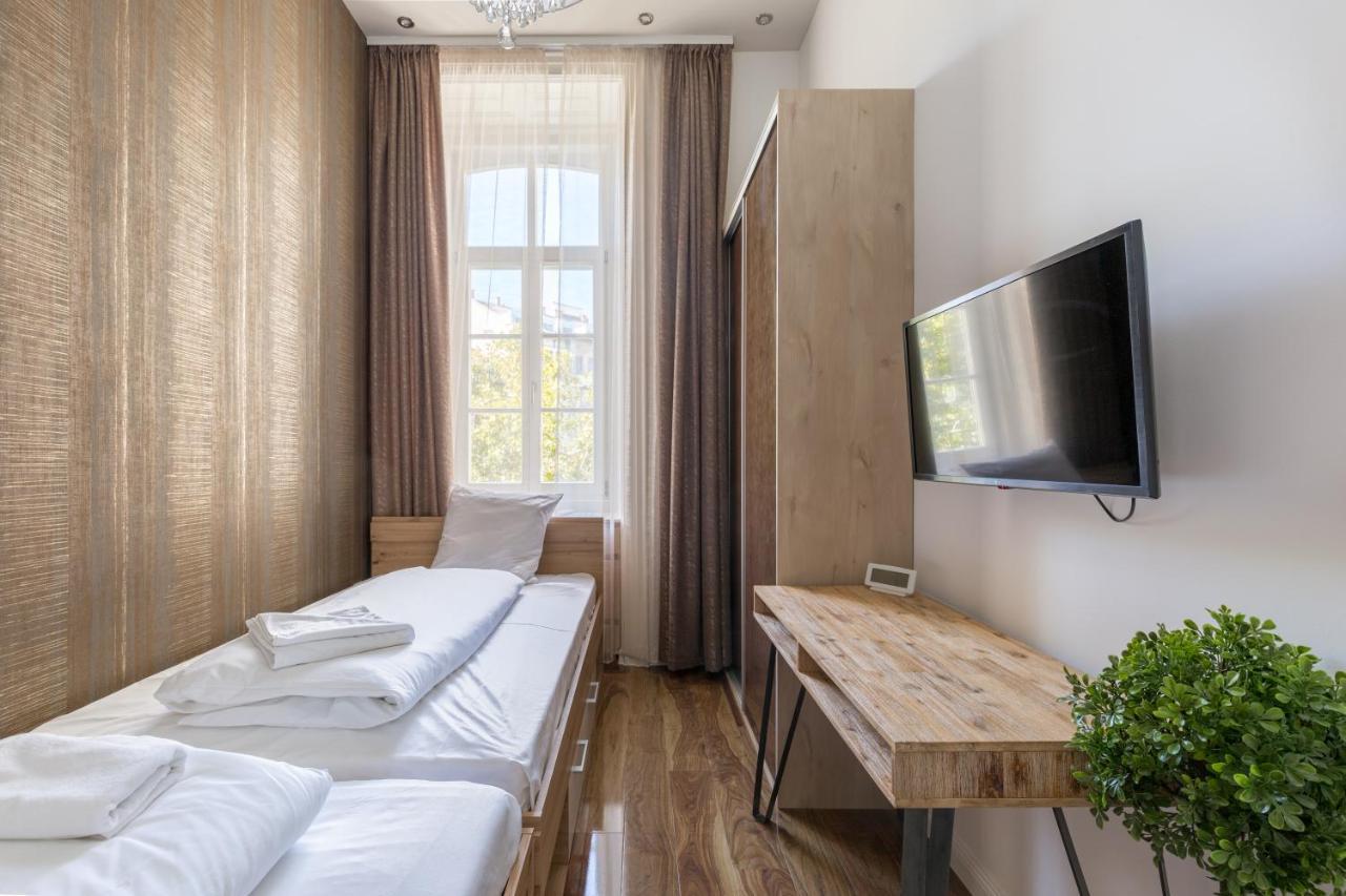 Apartment Luxury Dream At The Basilica 3br/2bath Budapest