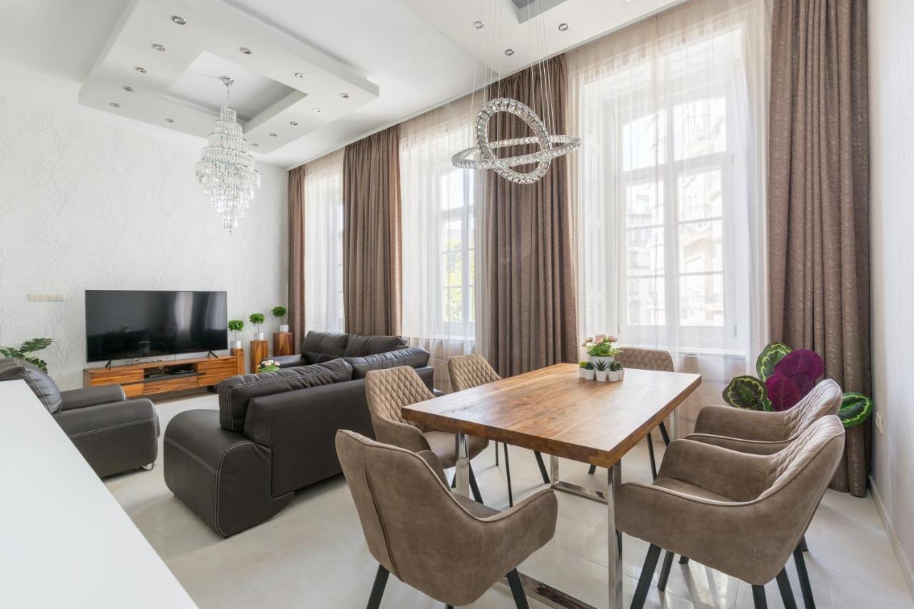 Luxury Dream At The Basilica 3br/2bath